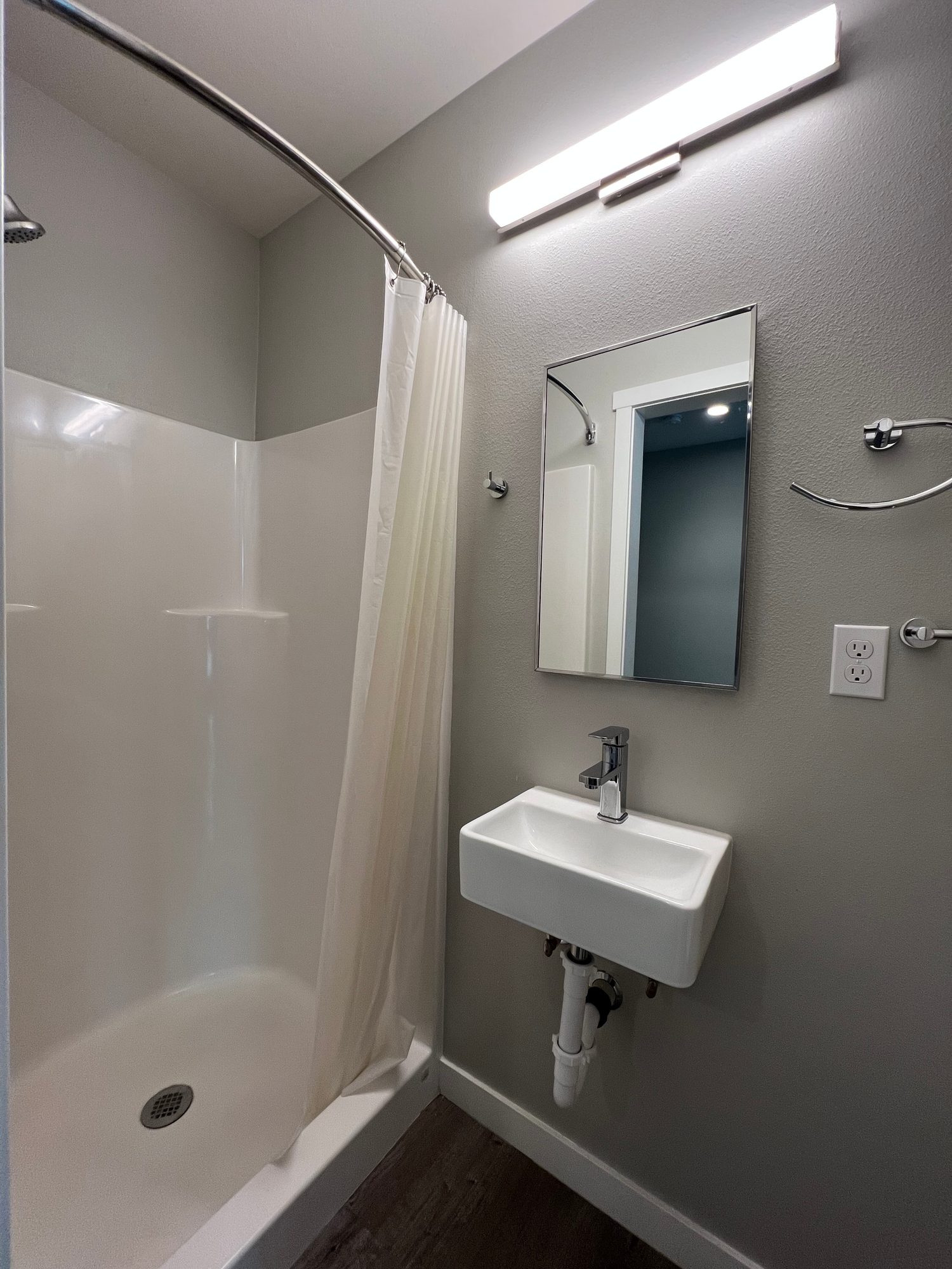 Unit 202 photo